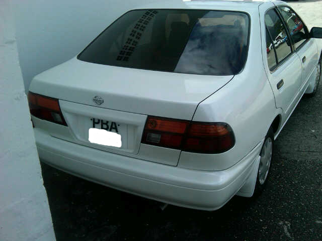 Trini cars for sale nissan b14 #2